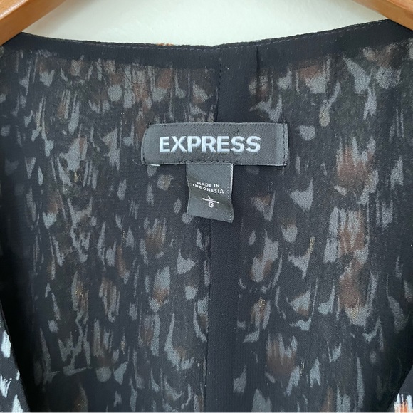 EXPRESS Metallic Printed Tie Back Balloon Sleeve Top L Large Black Gold - Picture 10 of 11